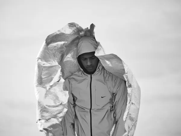125 Magazine, photograph by Paul Calver