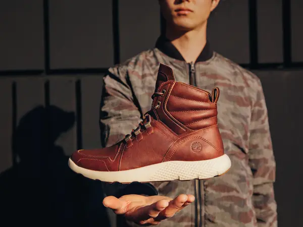 Timberland, photograph by Paul Calver