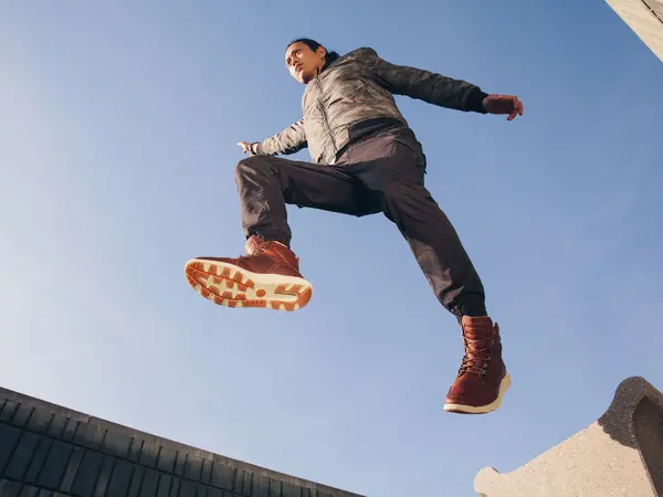 Timberland, photograph by Paul Calver