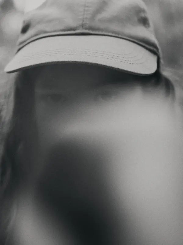 Unspoken Connections, photograph by Paul Calver